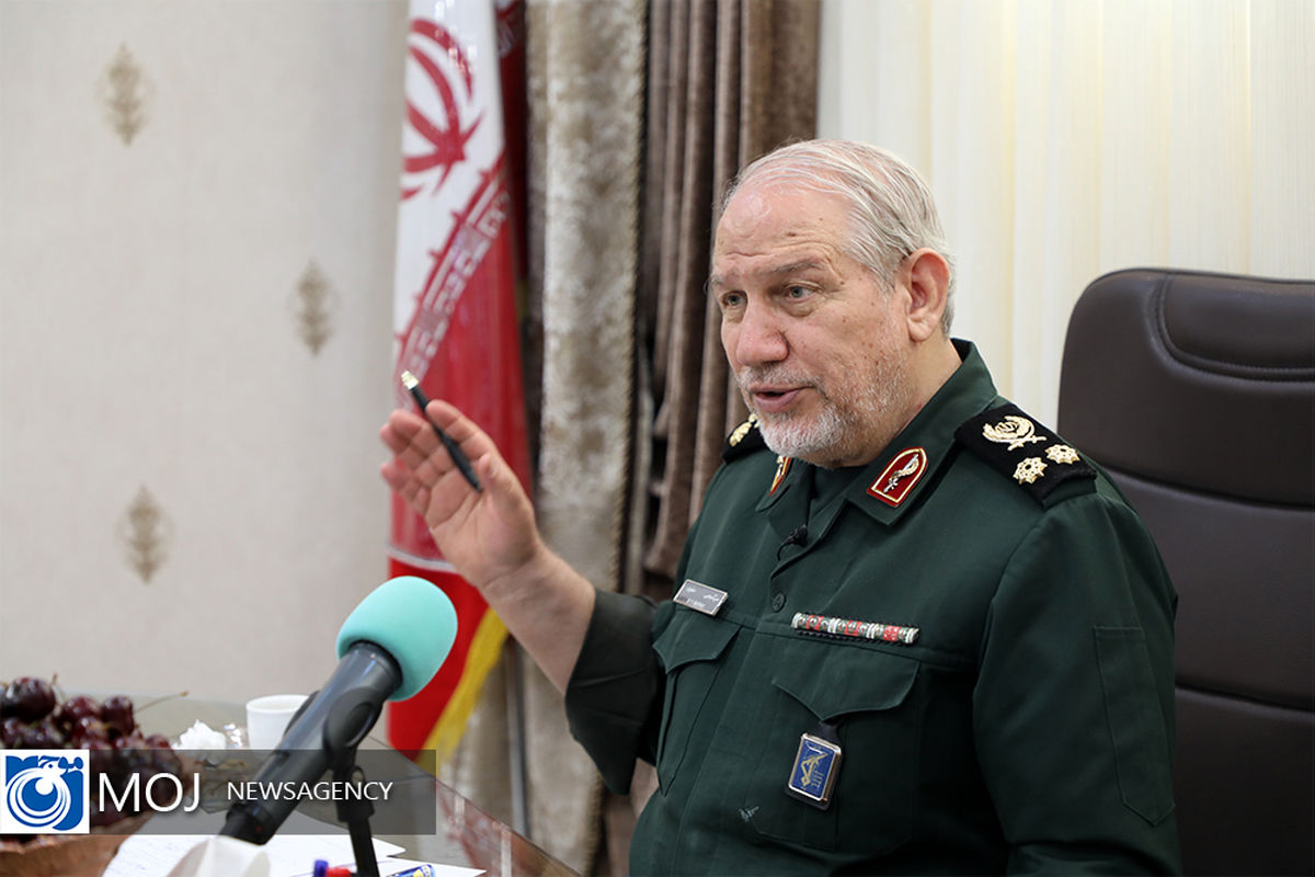 بازدید سرلشکر صفوی از مناطق عملیاتی جنوب شرق کشور