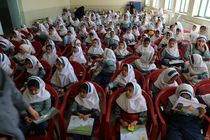 برگزاری ویژه برنامه «مدرسه دوست دار آب» با حضور 200 دانش آموز در شهر بادرود
