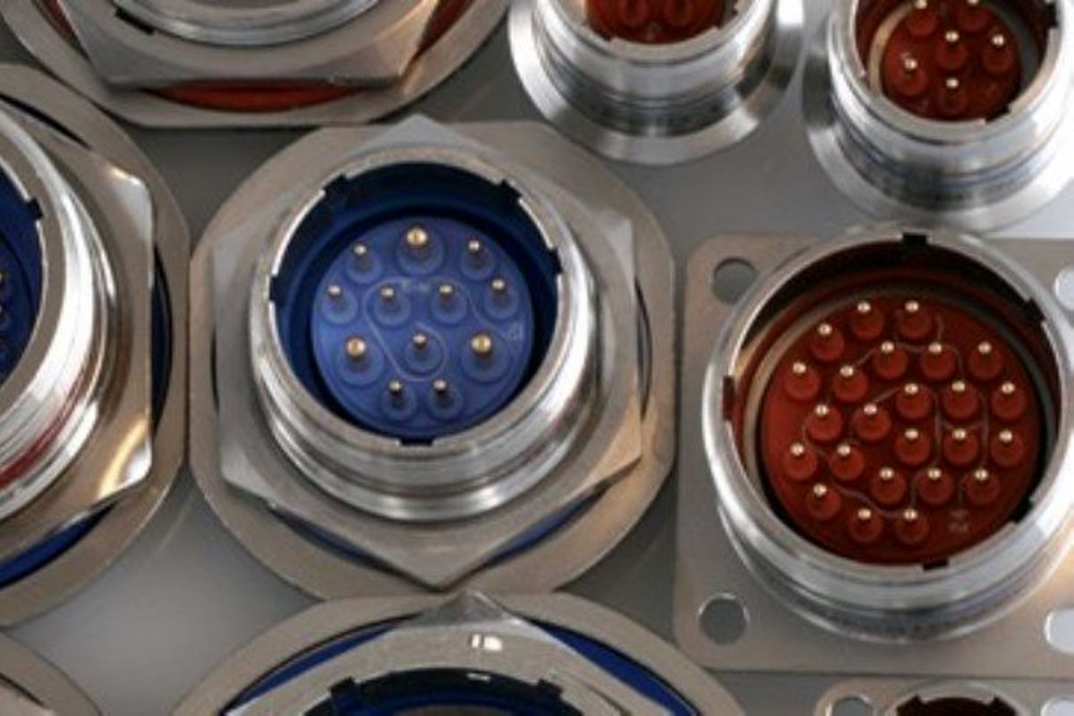 کانکتور الکتریکی