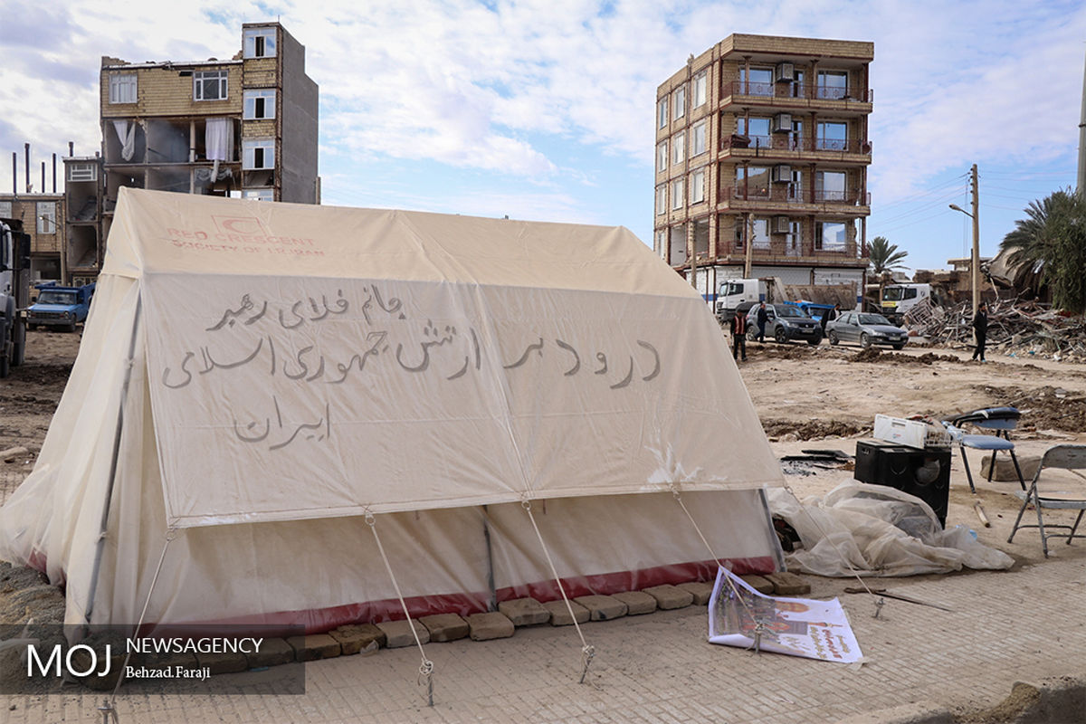 بازدید اسحاق جهانگیری از مناطق زلزله زده کرمانشاه