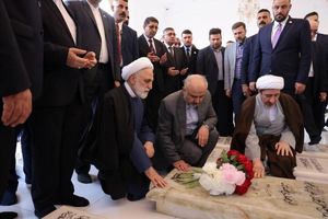 رئیس دستگاه قضا به زیارت حرم حضرت امیرالمومنین علی (ع) رفت