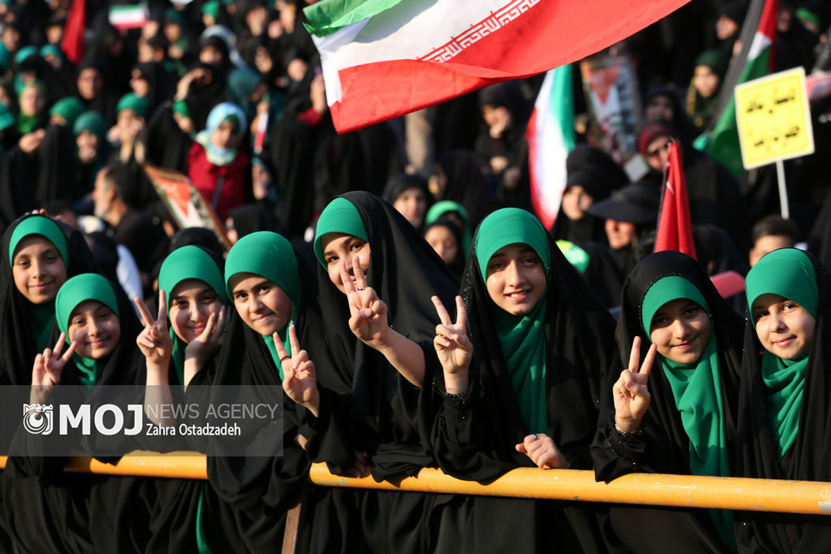 اجتماع ۱۰۰هزار نفری خانوادگی حجاب در ورزشگاه آزادی