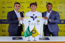 النصر از ژائو فلیکس ۳۵ میلیون یورویی رونمایی کرد