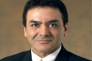 فیروز نادری، مدیر پیشین ناسا درگذشت