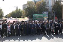 حضور پرشور همکاران ذوب آهنی در راهپیمایی 13 آبان