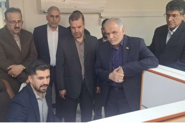 وزیر دادگستری از واحد پیگیری، پایش اقتصادی و رصد فضای مجازی سازمان تعزیرات حکومتی بازدید کرد