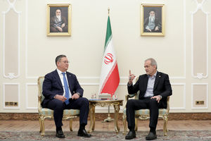 راه توسعه با همکاری ایران و قزاقستان هموار می‌شود