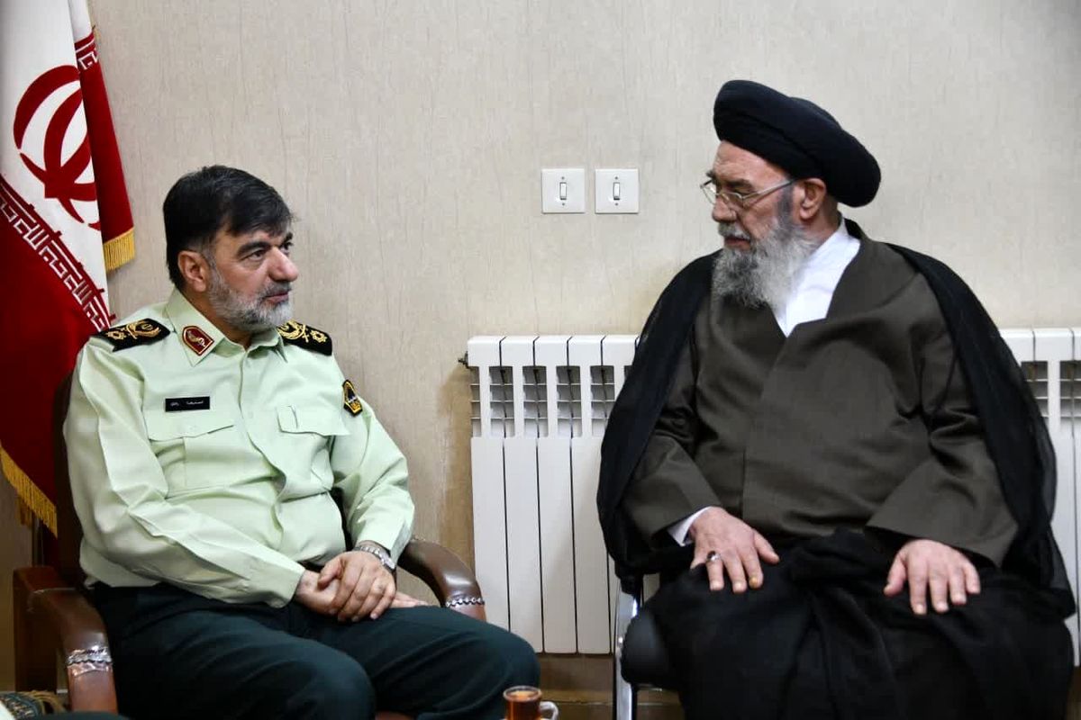 امام جمعه اصفهان