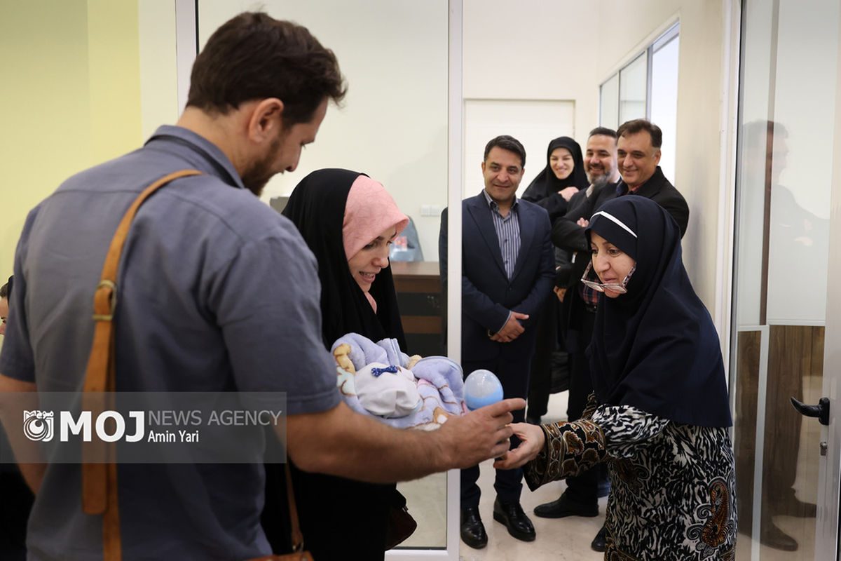 اولین اتاق شیشه ای کمیته های تخصصی بهزیستی