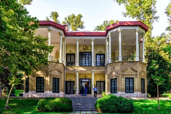 کاخ نیاوران از فردا باز می‌شود