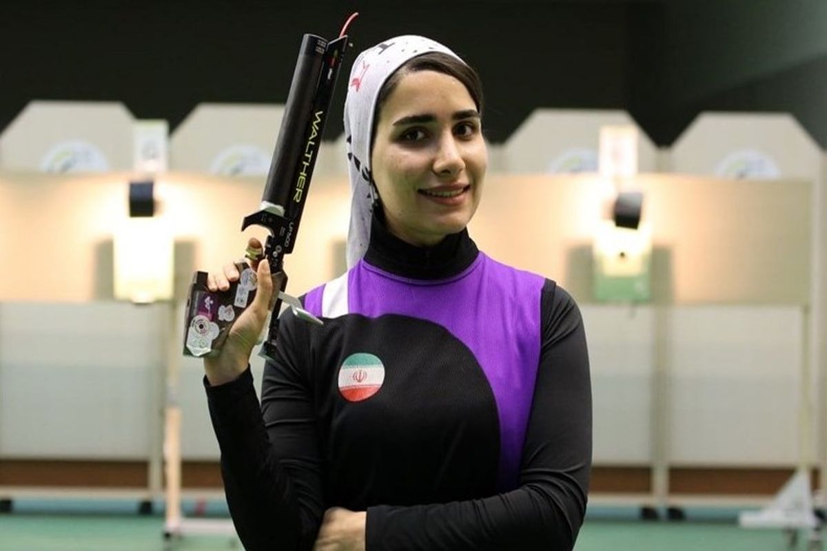 هانیه رستمیان