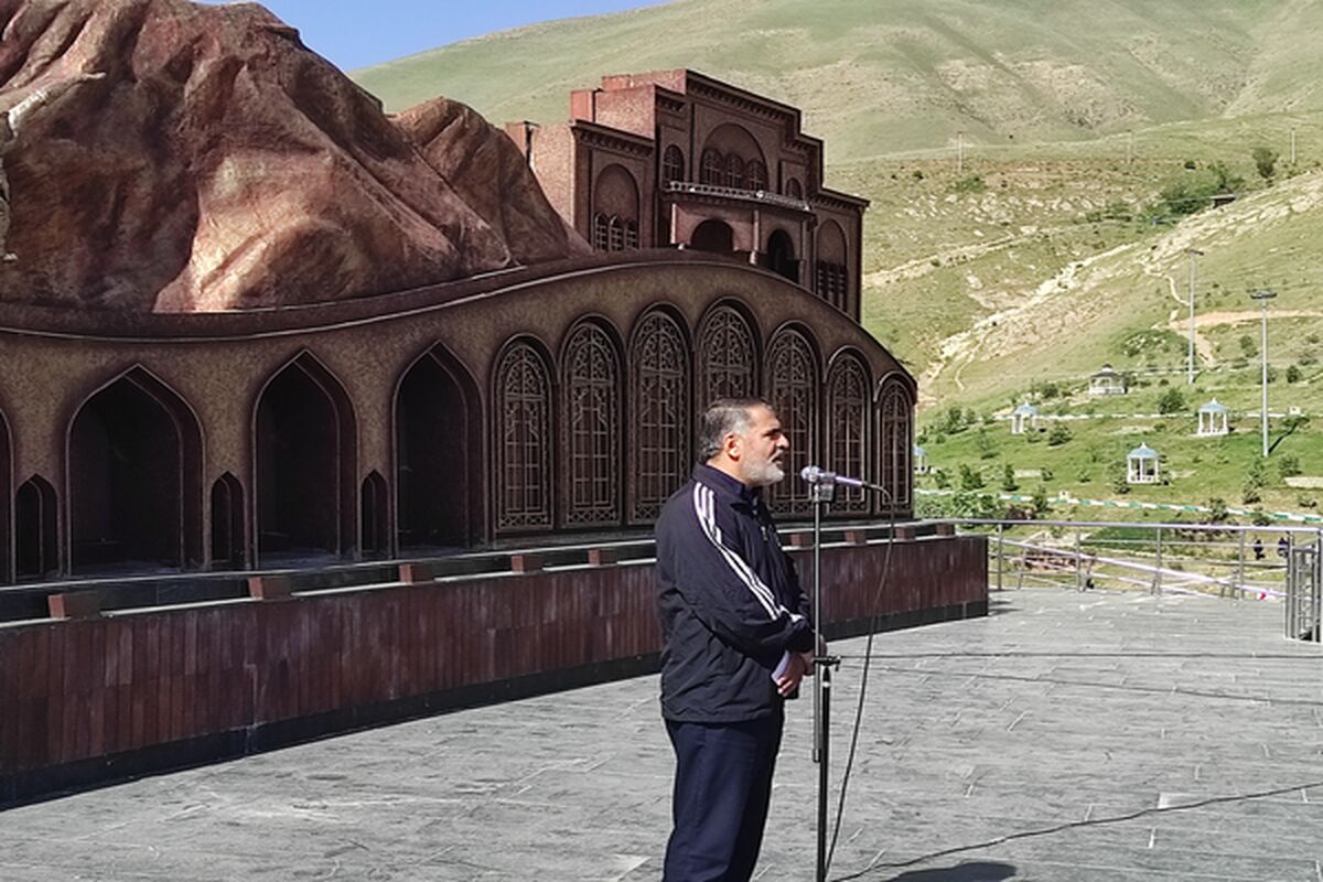 نمایش پیاده‌روی سنندج
