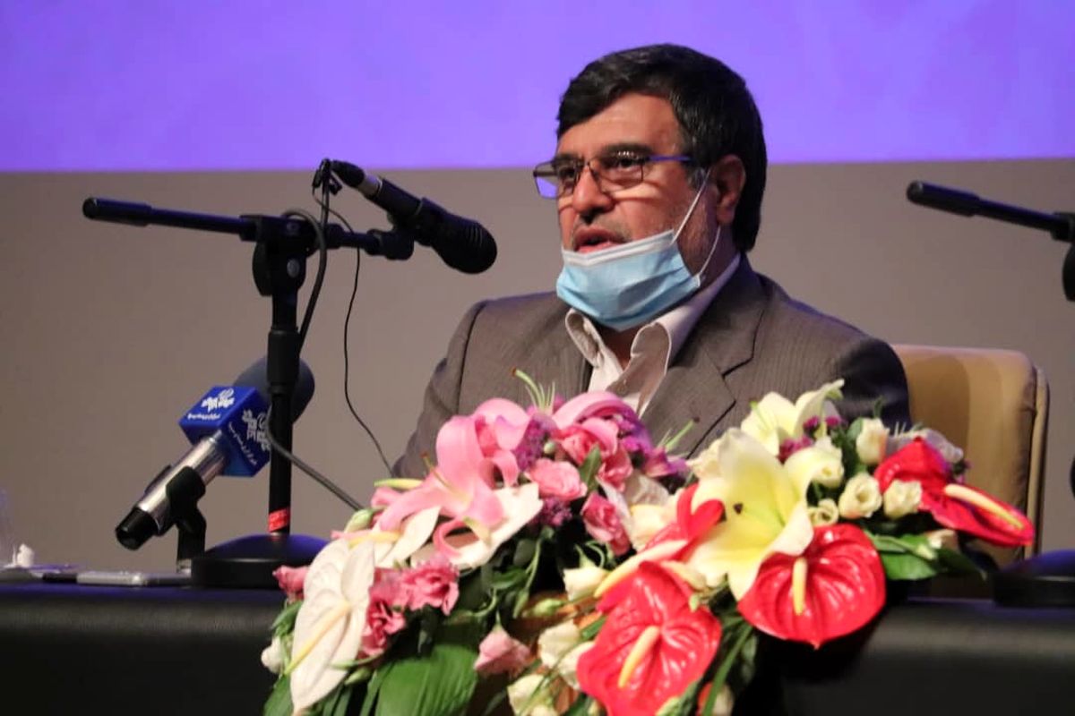 فریدون همتی