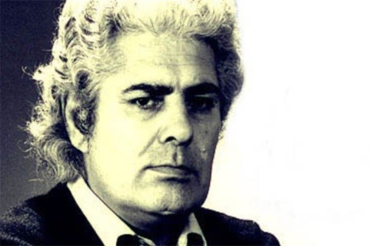 احمد شاملو