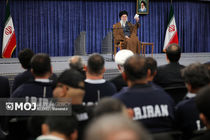 دیدار قهرمانان ورزشی و مدال‌آوران المپیادهای علمی با رهبر انقلاب