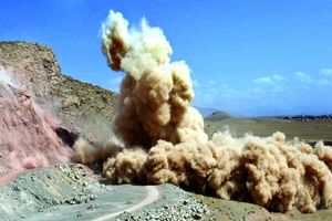 انفجار کنترل‌شده در منطقه ویژه خلیج فارس بدون هیچ‌گونه مخاطره انجام می‌شود