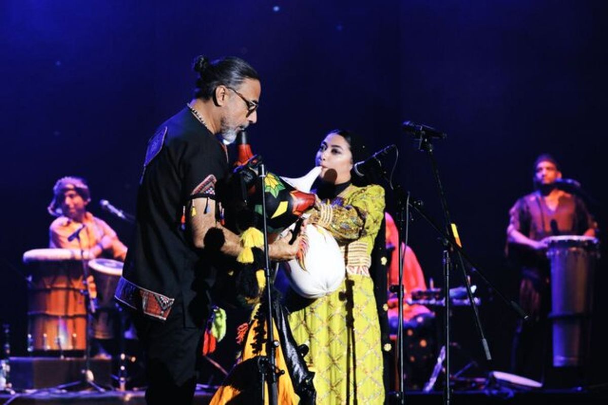 گروه موسیقی لیان و محسن شریفیان