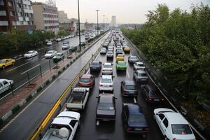 تردد در محورهای شمالی روان است/ ترافیک سنگین در آزادراه قزوین - کرج 