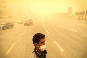 هوای بندرعباس برای همه گروه ها ناسالم است