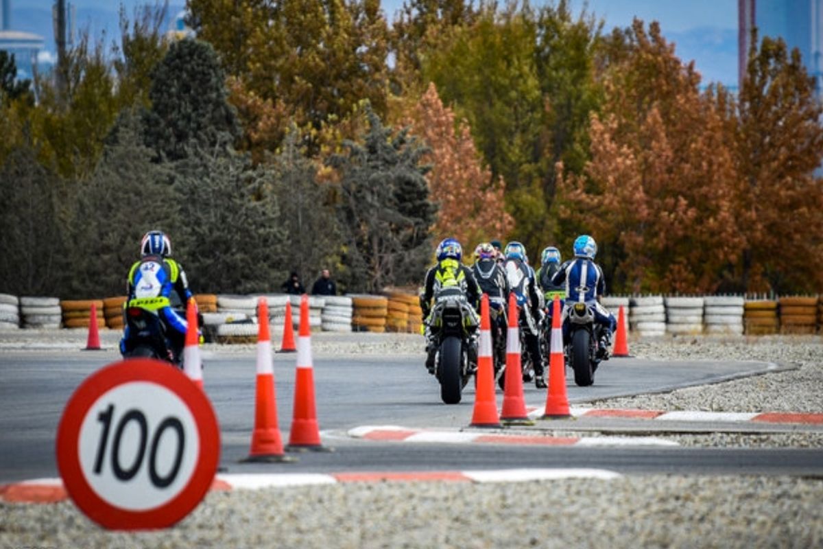 پیست موتورسواری در دزفول 