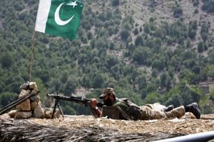 هیچ فرد نظامی یا غیرنظامی ایرانی هدف قرار نگرفتند