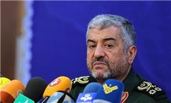 جنگ رسانهای با هدف ضربه زدن به جمهوری اسلامی صورت می گیرد