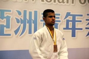 صعود رشنونژاد به نیمه نهایی جودو قهرمانی آسیا/ خجسته حذف شد