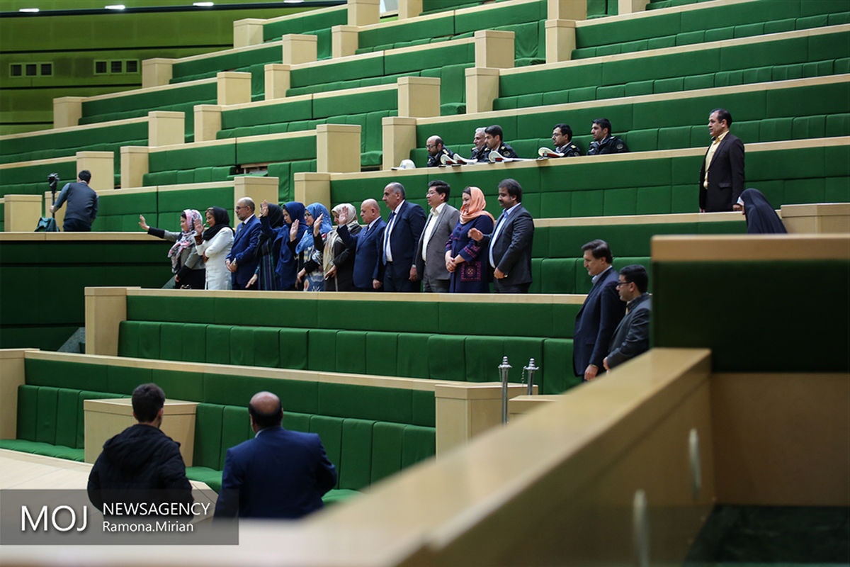 صحن علنی مجلس شورای اسلامی با حضور وزیر ارتباطات