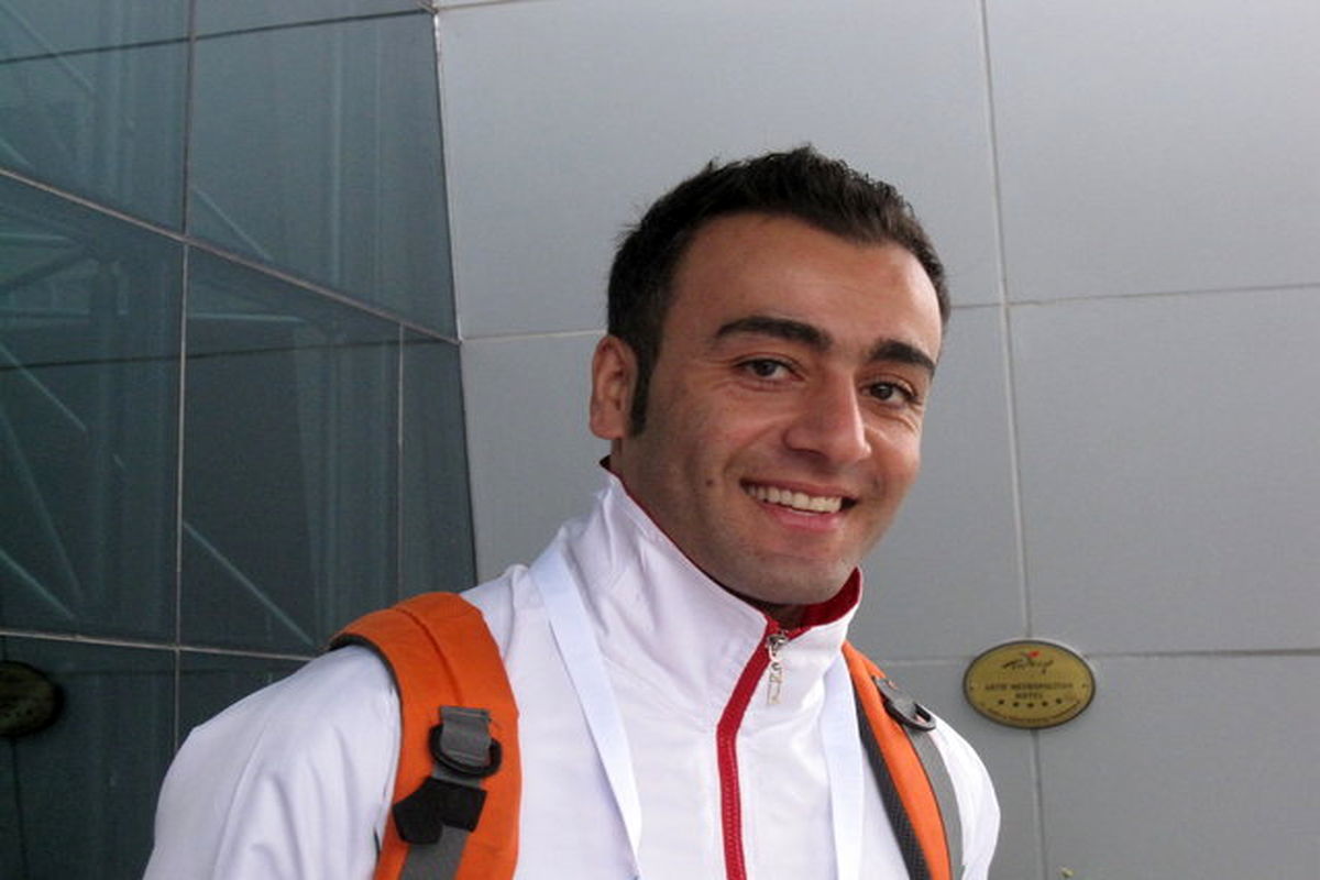 نوید مکوندی