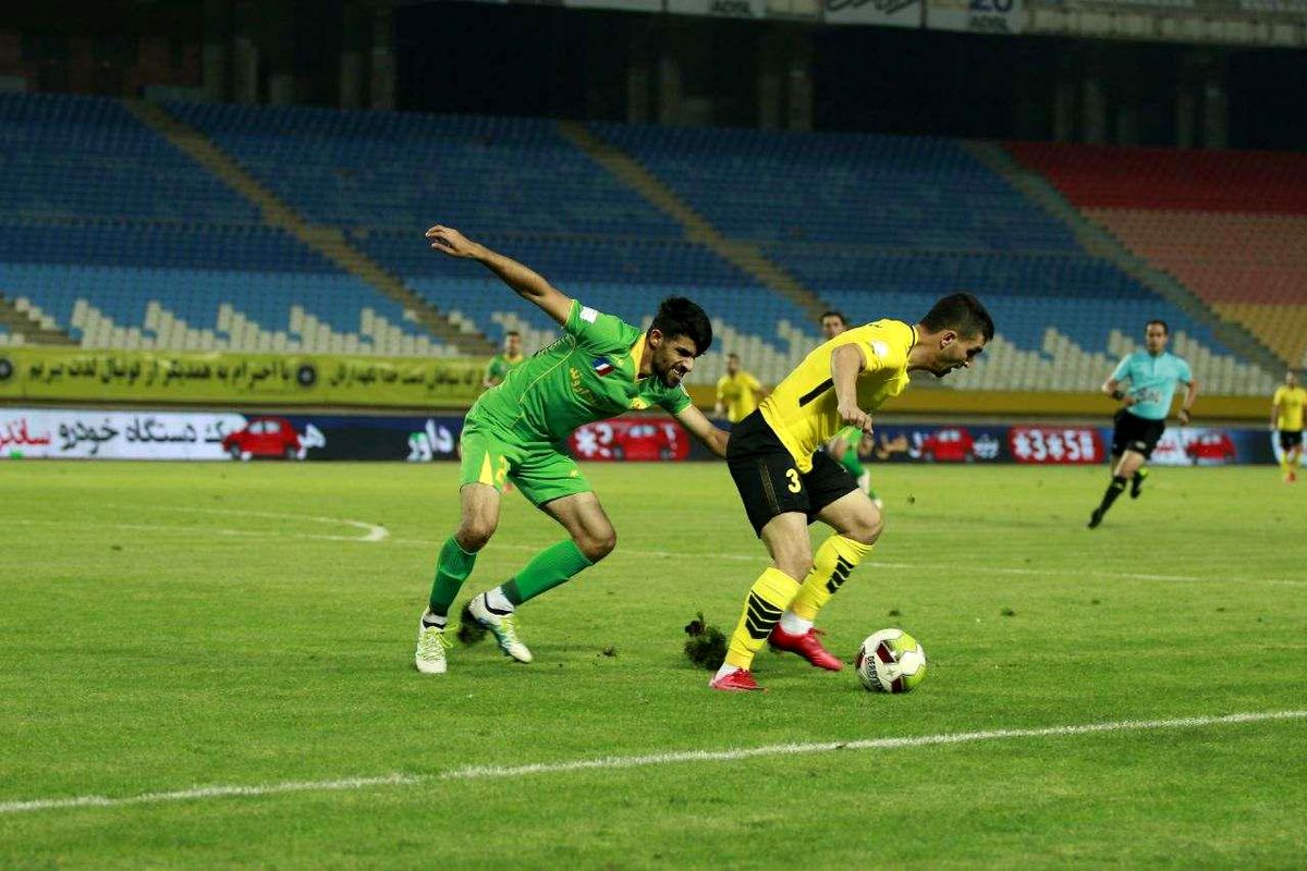 سپاهان و صنعت نفت آبادان