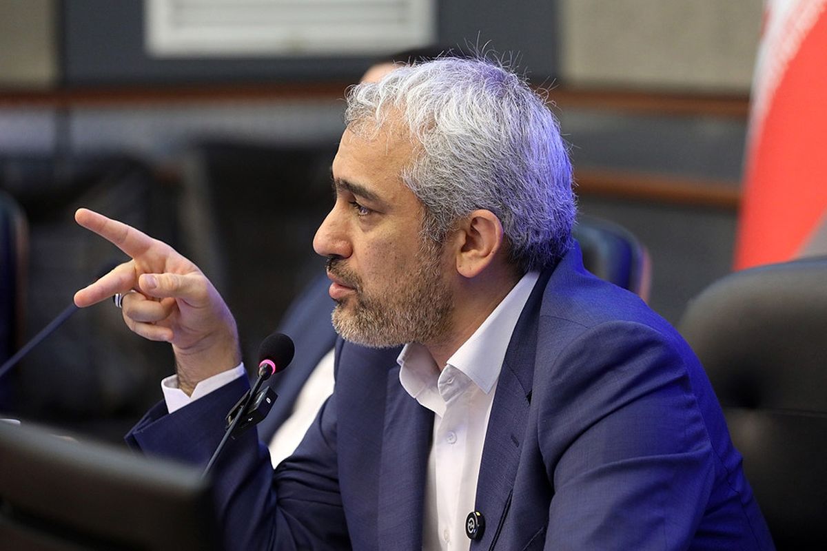 نشست وزیر اقتصاد با مناطق آزاد در کیش