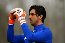 رحمتی دروازه بان استقلال مقابل صنعت نفت آبادان شد