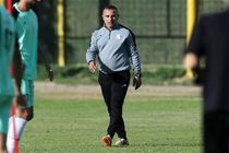 از قلعه نویی و تیم ملی حمایت می کنم