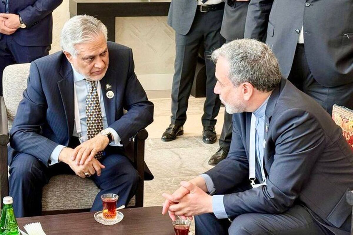 عباس عراقچی و محمد اسحاق‌دار
