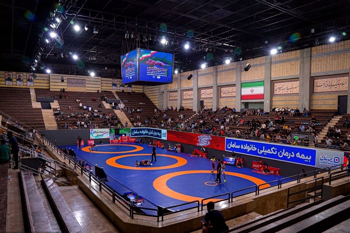 قهرمانی مازندران در رقابت های کشتی فرنگی نونهالان