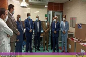 کمک خیری صنف زرگر به بیمارستان شهدای کارگر یزد