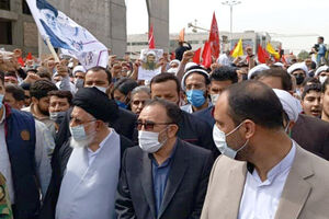حضور پرشور مردم در مراسم تشییع پیکر شهید حجت‌الاسلام اصلانی در مشهد
