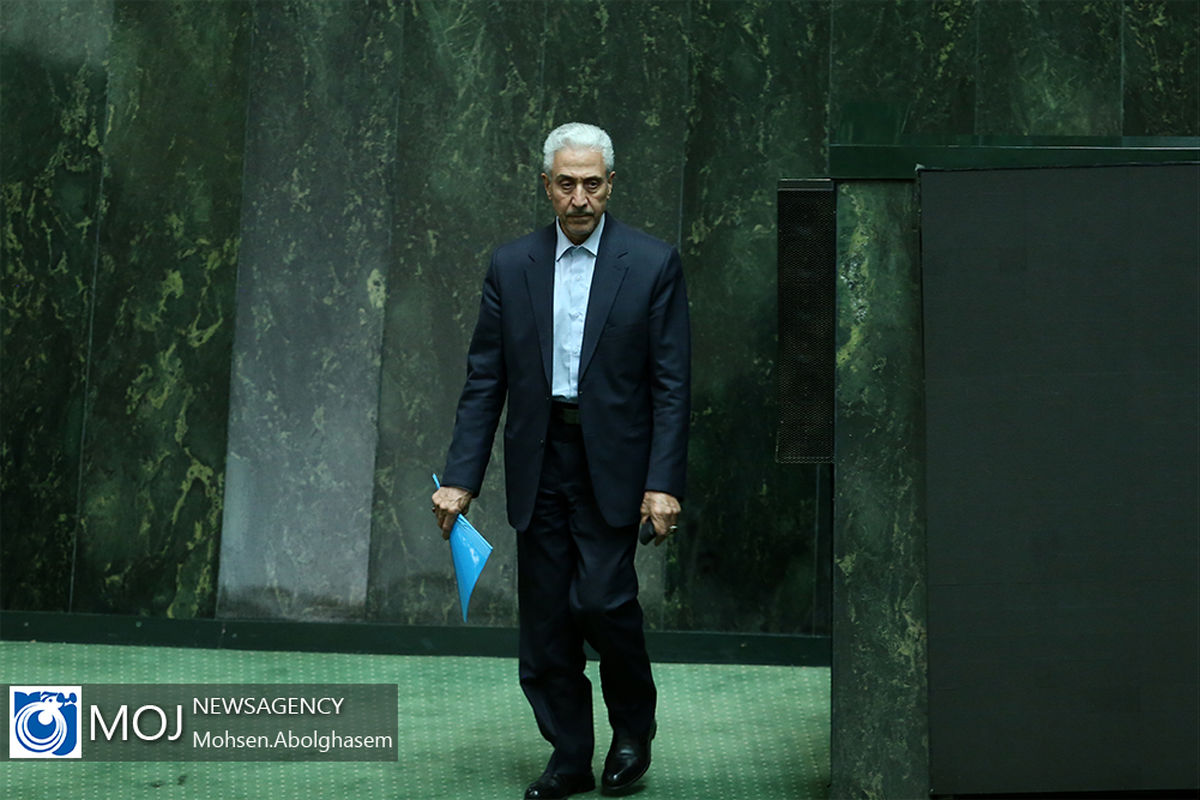 صحن علنی مجلس شورای اسلامی در نوبت عصر - ۲۴ تیر ۱۳۹۸/منصور غلامی  وزیر علوم، تحقیقات و فناوری