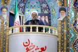 ملت ایران با ایستادگی خود دشمن را شکست می‌دهند 