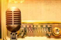 «یک دو صدا» با محوریت شعر و نوحه‌خوانی به رادیو ایران می‌آید