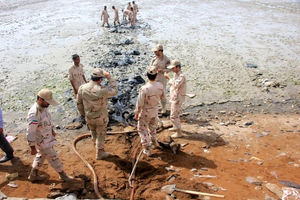 30 کیلومتر از خط لوله انتقال سوخت قاچاق در سواحل میناب منهدم شد