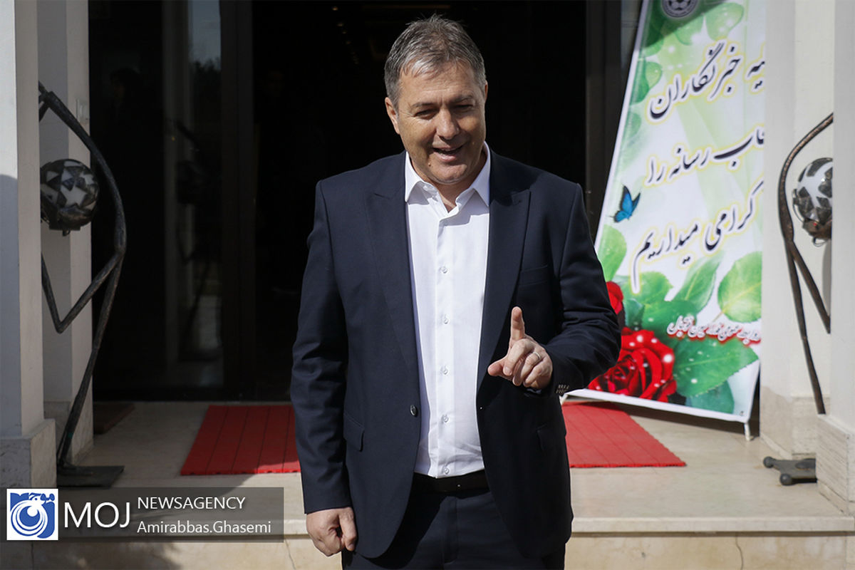 نشست+خبری+دراگان+اسکوچیچ+سرمربی+تیم+ملی+فوتبال+ایران (1)