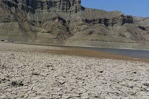 سدهای استقلال و شمیل نیان همچنان در انتظار باران