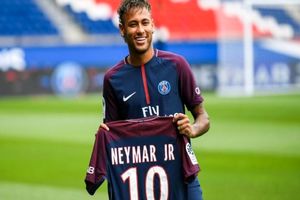 اولین چراغ سبز مسئولان پی اس جی برای فروش نیمار