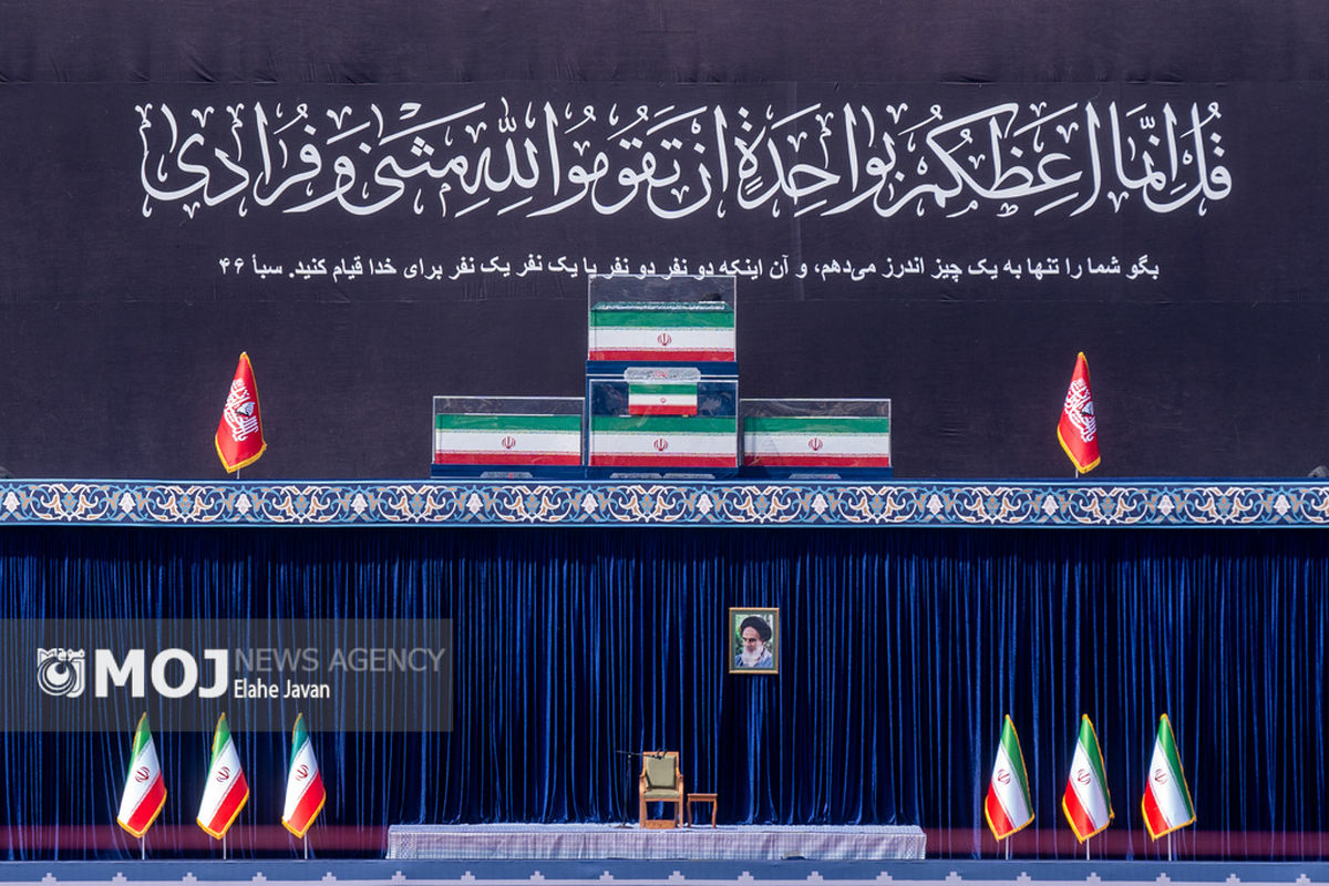 مراسم وداع با رهبر شهید انقلاب