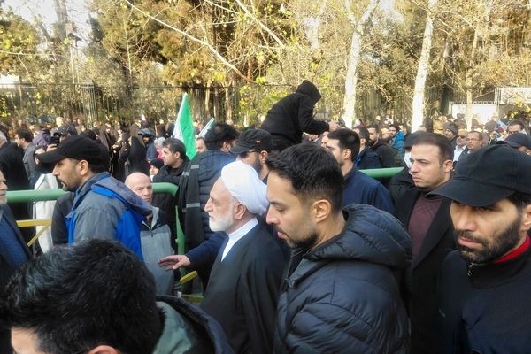 رئیس قوه قضاییه در راهپیمایی روز جهانی قدس در تهران حضور یافت