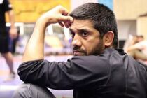 واکنش تند دبیر به انتقاد از سلام نظامی قهرمانان ملی