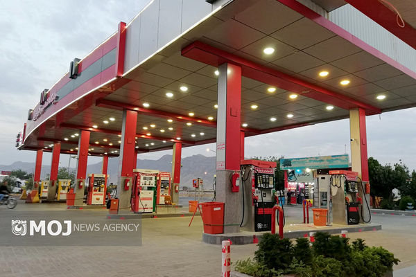 افزایش قیمت بنزین بدون مدیریت درست می‌تواند موجب تورم شود