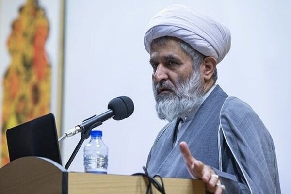 دشمن بدعهد، نمی‌تواند از ایران امتیاز بگیرد
