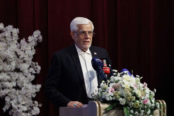 تربیت نخبگان را از کلاس اول آغاز کنیم